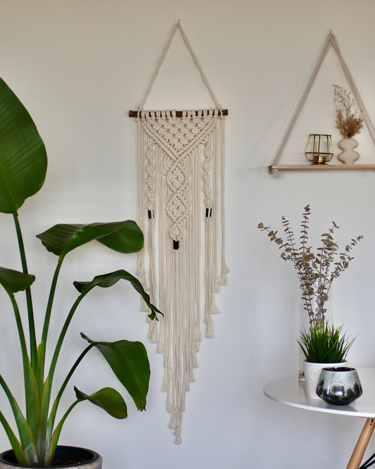 Step-by-Step Guide to 4 Basic Macrame Knots